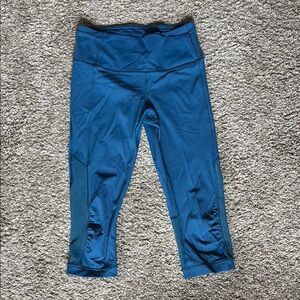lululemon athletica Blue Cropped Leggings